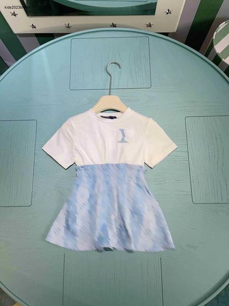 Nuevas chicas Partydress Diseño de empalme hacia abajo Falda para bebés Tamaño de 90-150 cm de diseño para niños ropa de verano Princesa Vestido 24 abril