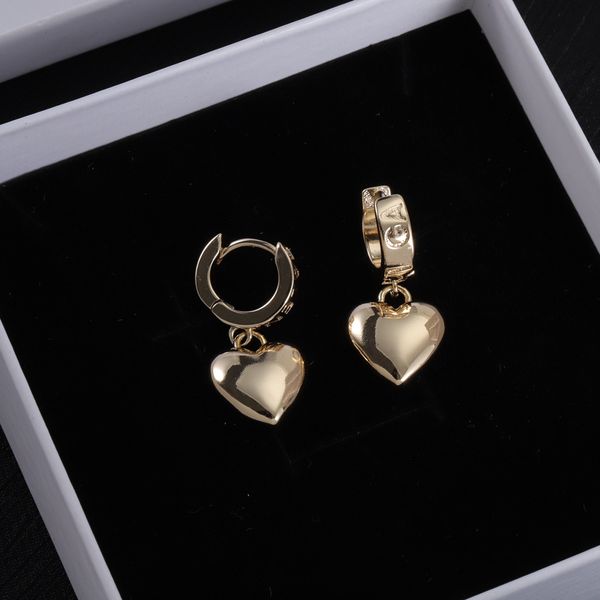 New Gold Charm Love Moucrages d'oreilles Designer Silver Letter Boucles d'oreilles pour femme 925 Boucles d'oreilles en argent