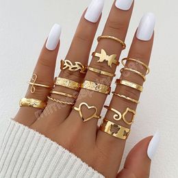 Nieuwe Gouden Kleur Ringen voor Vrouwen Mannen Uitgehold Vlinder Hart Bladeren Geometrische Patroon Mode Ringen Set Trendy Sieraden