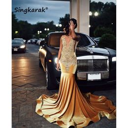 Nieuwe gouden diamanten lange prom -jurken voor zwarte meisjes Veet Crystal Beading Rhinestones Special Reception Birthday Party Dress
