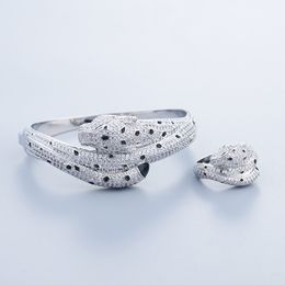 nouveaux bracelets jonc en argent léopard en or pour les femmes ensemble anneau bracelet charmes tennis de luxe créateur de bijoux unisexe Femmes bijoux cadeau de fête Accessoires Vente de mariage