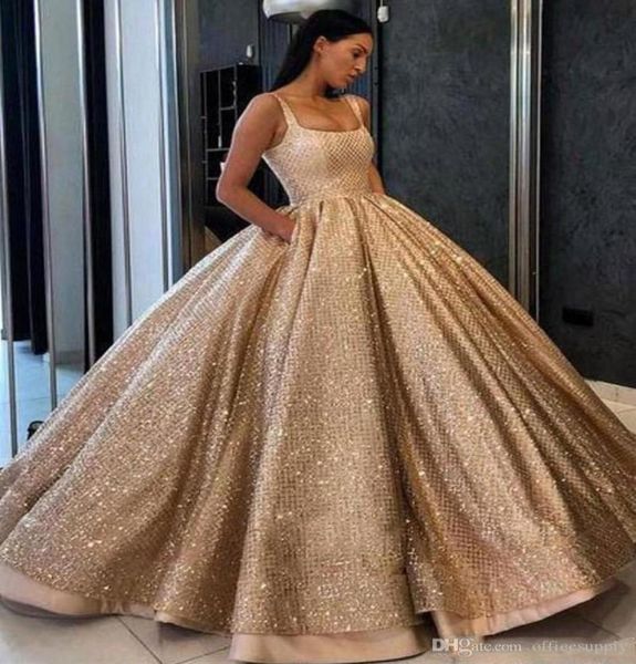 Nouvelle robe de bal scintillante en or Quinceanera robes de soirée de luxe robes de célébrité magnifique col carré longueur de plancher robe de soirée de bal5930876