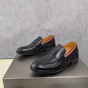 Nieuwe geweldige mode heren designer luxe echt lederen loafers schoenen ~ topkwaliteit heren nieuwe designer loafers schoenen EU maat 39-43