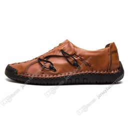 Nouvelles chaussures décontractées pour hommes, couture à la main, ensemble de pieds anglais à pois, chaussures en cuir pour hommes, basses, grande taille 38-48 quarante et un