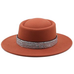 Nouveaux chapeaux pour femmes luxe Fedora chapeau automne hiver dames noir plat haut Concave feutre canotier casquette pour fête mariage église