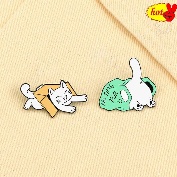 Nuevo escondite y buscan broches de gato blanco caricaturas traviesas alfareras de animales alfombras para niña