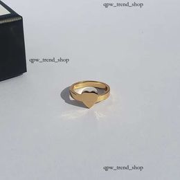 Nouveau designer de haute qualité Design Titanium Band anneaux classiques bijoux de mode Fashion Ladies Rings Holiday G 346