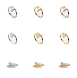 Nieuw ontwerp van hoge kwaliteit designer ontwerp titanium ring klassieke sieraden mannen en dames paar ringen moderne stijl band223x5795842