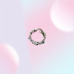 Nieuwe hoge kwaliteit sieraden 925 zilveren G brief women039s ring uitgeholde Daisy fashion ring verjaardagscadeau3943329