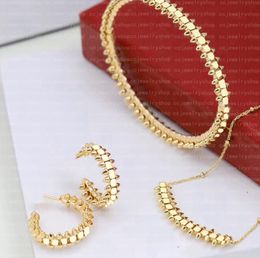 NOUVEAUX BIJOURS DE CHEMBRE DE COMPRÉTÉ DE LURXE DE HAUTE QUIAMPLE Boucles d'oreilles Boucles d'oreilles pour le bracelet à breloques de Fashion Diamond