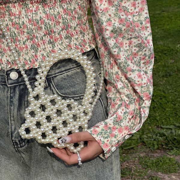 Nuevo bolso cruzado cuadrado hueco hecho a mano con cuentas de perlas de imitación Mini pintalabios bolso de mano bonito para mujer 230625