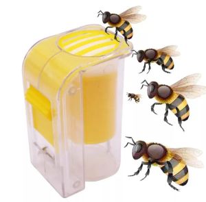 Nuova casa Bee Queen Marcatura Catcher Plastica con una sola mano Pennarello Stantuffo Peluche Apicoltore Strumento Apicoltore da giardino Queen Bee Catcher 829