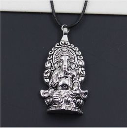 Nieuwe Hot 20 stks / partij Vintage Zilveren ReligionThailand Ganesha Boeddha Black Choker Chain Kettingen Hangers Sieraden