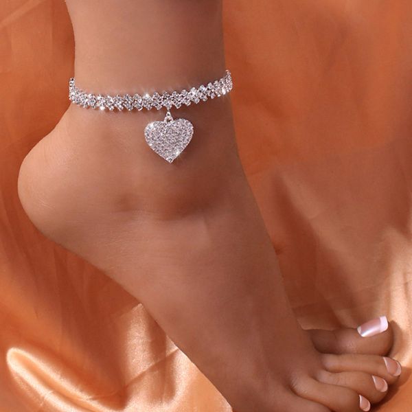 Bracelets de cheville d'amour de créateur classique pour femmes, cristal de luxe, strass, pendentif en forme de cœur, chaîne de jambe, fête de mariage, accessoires féminins élégants, bijoux de cheville
