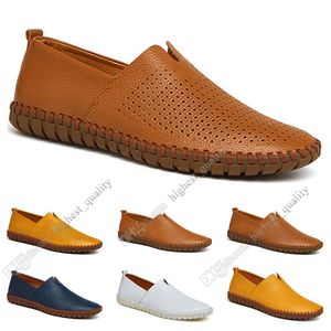 Nouvelle mode chaude 38-50 Eur nouvelles chaussures pour hommes en cuir pour hommes Couleurs bonbons couvre-chaussures chaussures de sport britanniques livraison gratuite Espadrilles Trois