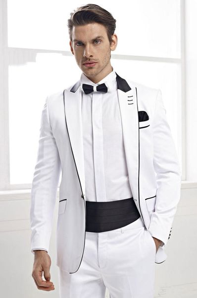 New Hot Sale One Button White Groom Tuxedos Peak Lapel Groomsmen Hommes Robes De Mariée Costumes De Bal (Veste + Pantalon + Cravate) 1516