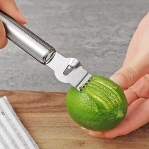 Nouveau chaud en acier inoxydable éplucheurs de citron orange agrumes Zester éplucheur de fruits outils de cuisine râpes à fruits multifonctions BBE14125