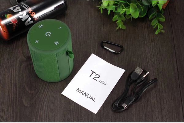 Nouveau Chaud T2 Mini Bluetooth Haut-Parleur Portable Sans Fil Stéréo Hi-Fi Boîtes En Plein Air Bathe Étanche Soutien SD TF Carte FM Radio