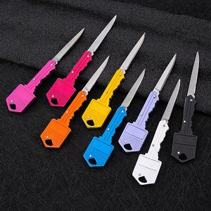 10 colores Nuevos cuchillos de caza Juego de llavero de seguridad Venta al por mayor Llavero de autodefensa Llaves de alarma a granel Silbato