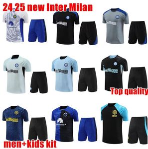 Nouveau Inter MilanS Football Costume D'entraînement Veste Survêtements Chandal Futboll 2024 Manches courtes Costume D'entraînement DE FOOT Hommes Aad Kit Enfants