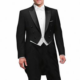 Nouveau design italien Tailcoat Design Hommes Costumes pour mariage Prom Veste + Pantalon + Gilet élégant Terno Hommes Costume Set Groomsmen Groom Tuxedos j2tV #