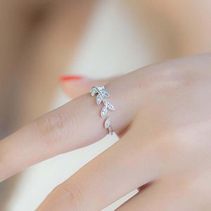 Nueva joyería de moda coreana, anillo con Micro incrustaciones de hoja, exquisita hoja femenina, anillo abierto de circón, plumas frescas y dulces con personalidad, Branche