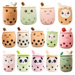 Nueva taza de té de burbujas de dibujos animados Kawaii de tamaño pequeño, juguetes de Peluche, almohada Boba divertida, cojín de té de la leche con Panda de fresa suave, Bab C1122