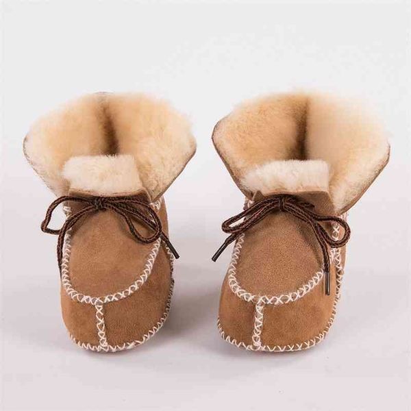 Nuevas botas para bebés de piel auténtica de lana de invierno para mantener el calor, mocasines suaves para niñas pequeñas, zapatos con botines de piel de oveja de felpa 210326