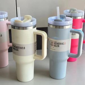 US Stock Quencher Tumblers H2.0 40oz Tasses en acier inoxydable avec poignée en silicone Couvercle et tasses de voiture de paille Continuer à boire des bouteilles d'eau froide 1126