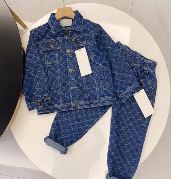 NUEVOS conjuntos de ropa para niños Chaqueta vaquera para niña y niño Outwear Top Jeans Abrigo Moda Monos clásicos Pantalones cortos Pantalones para bebé Chaqueta 4 estilos 5829752