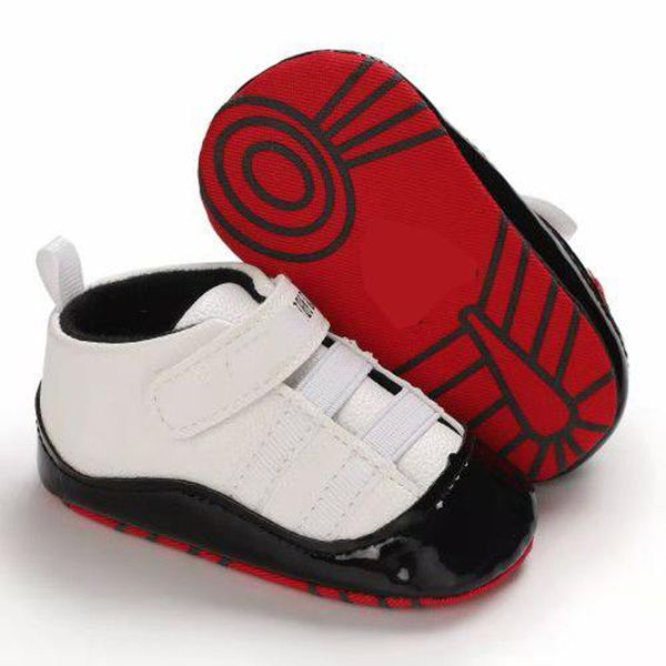 New Kids First Walkers Pu Leather Baby Girls Bildle Toddler Classic Sports Anti-Slip Soft Sole Shoes Sneakers Préwalker Wholesale P21