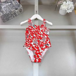 Nouveaux enfants une pièce maillot de bain designer filles maillots de bain taille 80-150 cm motif fraise enfant plage bikinis enfants maillots de bain 24mar