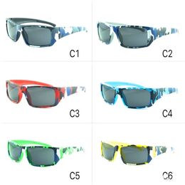 Lunettes de soleil pour enfants Sports de plein air Camouflage lunettes de soleil Cool enfants lunettes 6 couleurs lunettes de voyage en gros