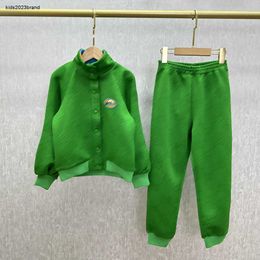 Nouveaux enfants Survêtements vêtements pour bébés Lettre logo jacquard garçon veste costume Taille 100-160 Automne Manteau et pantalon à simple boutonnage Nov05