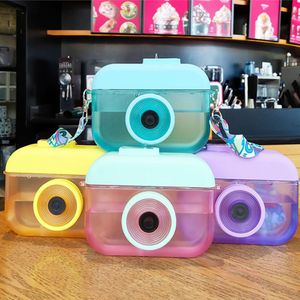 Nieuwe Korea Kawaii Cartoon Camera Plastic Beker Stro Waterfles 400 ml Sap Cup Band Outdoor lekvrije Cup meisjes Kids Drinkware