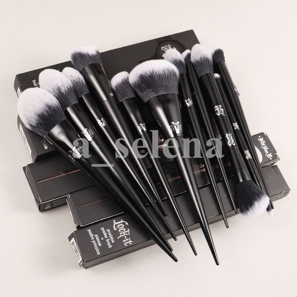 Brusque de maquillage de marque KVD Broussages professionnels Powder Foundation Blush Making Up Brushes Brosse à paupières avec des outils de maquillage de boîte de vente au détail