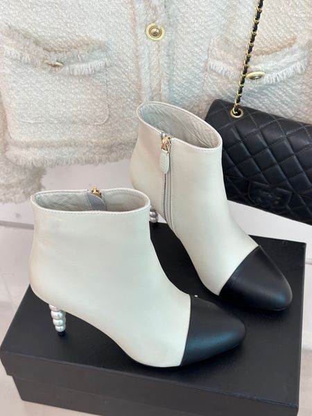 Nouvelles dames automne hiver bottes de neige semelles de corde de chanvre préscolaire brodé plume d'agneau talon haut bottine plate coton chaussons en cuir