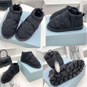 Nieuwe dameslaarzen Luxe merklaarzen snowboots waterdichte laarzen herfst winterlaarzen Platte laarzen klassieke comfortabele laarzen Netwerk Rood Dezelfde stijl Grote maat 35 42