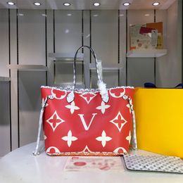 nieuwe tas met grote capaciteit draagbare damestas retro mode draagtas luxe designer tas crossbody heuptas temperament mode dames handtas rood