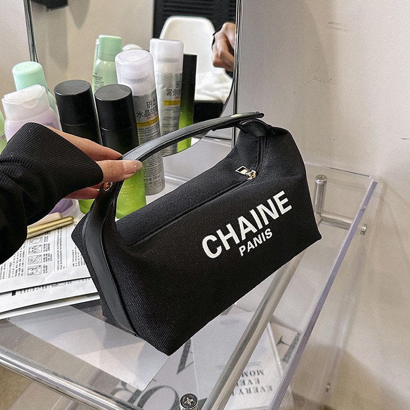Novo grande saco de cosméticos bolsa de viagem organizador de produtos de higiene pessoal moda francesa bolsa de embreagem de viagem de família armazenamento multiuso 240228