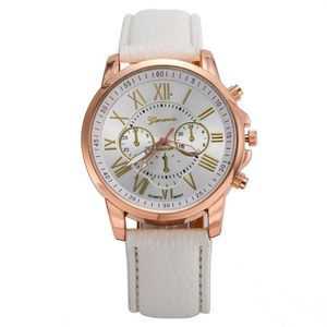 Nieuwe lederen band Horloge PU Horloge voor Vrouw Kerstcadeau Quartz horloge kleurrijk om horloge 0013185G te kiezen