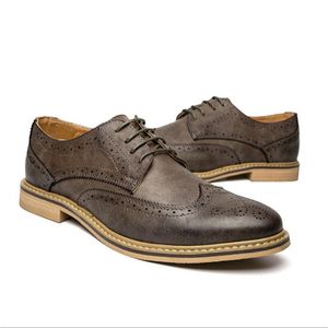 Nouveau cuir Brogue hommes chaussures plates Cale hommes Oxfords marque de mode chaussures habillées pour hommes chaussures dh24