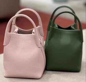 Nouveau sac à main en cuir en cuir en cuir carré à main