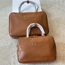 NIEUWE lederen tas met handvat, designer draagtas bowlingtas miui luxe dames heren designer portemonnees clutch tote rits crossbody handtas bruine lederen tassen