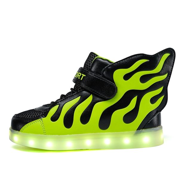 Nuevos zapatos casuales LED, zapatillas para niños, zapatillas con luces de fuego, zapatos de Skate para niños, zapatillas brillantes con carga USB para niños y niñas, 210329