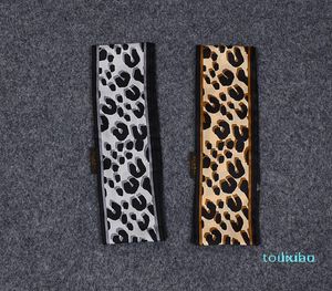 Nouveau bandeau imprimé léopard écharpe 472 en Ultra longueur 100 soie poignée écharpe petit ruban cheveux femme Bag3585138