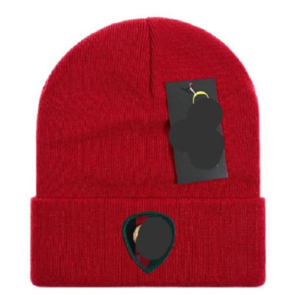 Nouveaux chapeaux de marque de lettres pour hommes et femmes, chapeaux tricotés en laine chaude à capuche pour vélo d'hiver en plein air.