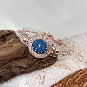 Nieuw licht luxe diamanten parelarmband, mode, veelzijdig explosief dames quartzhorloge