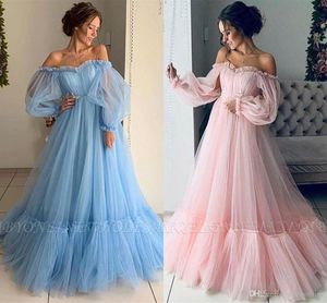 Nuevos vestidos de noche de color rosa azul cielo claro con manga larga de poeta Elegantes hombros descubiertos Plisados Volantes Vestidos de noche formales largos Vestido de fiesta