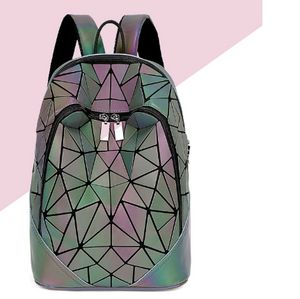 Nouveau sac de dame lingge 2019 printemps/été à la mode PU dame sacs à dos version han laser sacs à dos lumineux